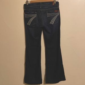 Petite 7 for all mankind dash wash jeans, flare, size 24